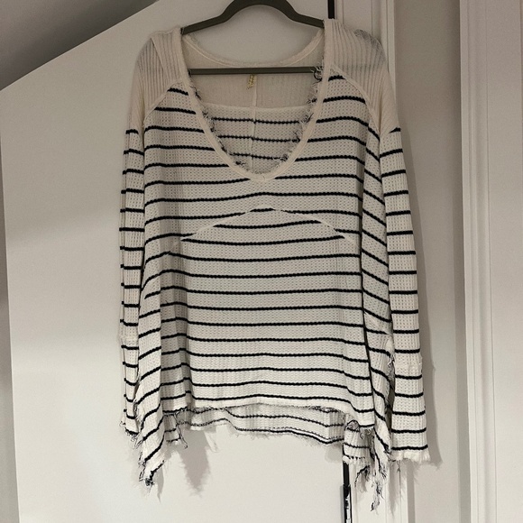 Free People Tops - Free People women’s knit sweater